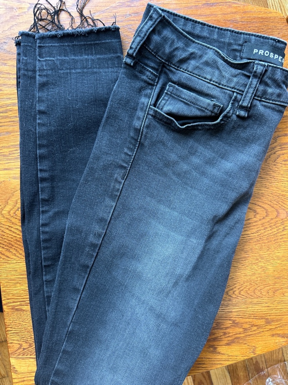 Women's Black Skinny jeans 28
